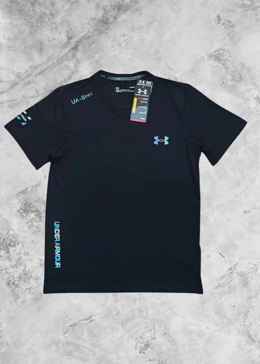 T-shirt noir UA